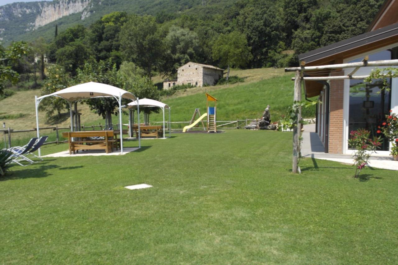Agriturismo Fattoria Monte Baldo Vista Lago Caprino Veronese Eksteriør billede