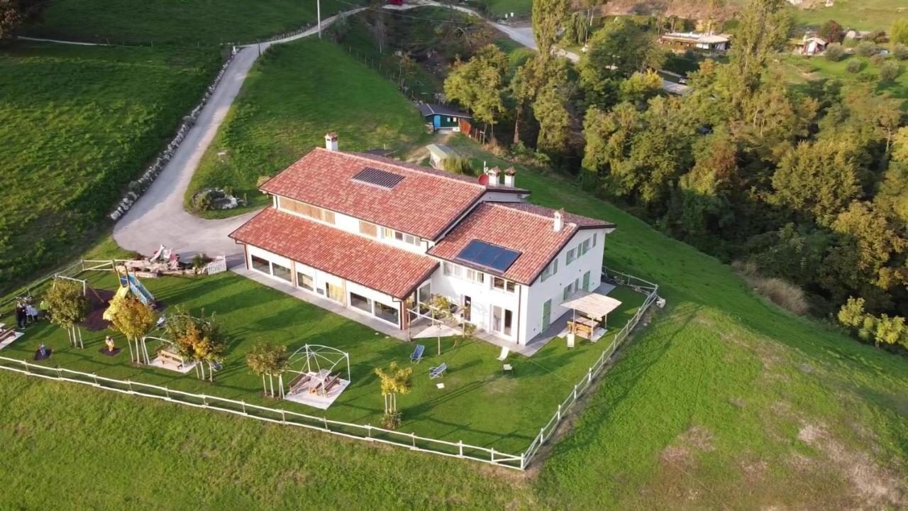 Agriturismo Fattoria Monte Baldo Vista Lago Caprino Veronese Eksteriør billede