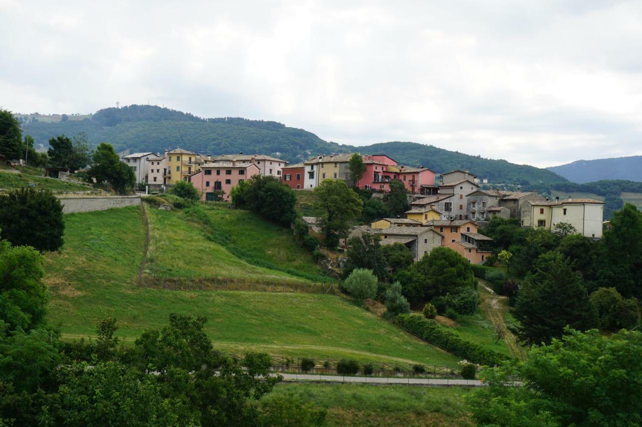 Agriturismo Fattoria Monte Baldo Vista Lago Caprino Veronese Eksteriør billede
